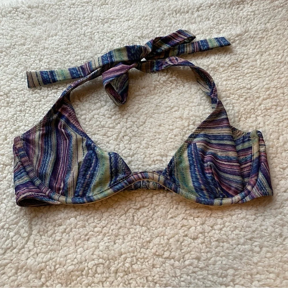 NWOT Frankie’s bikinis x Hailee Steinfeld top stardust shimmy 14214
